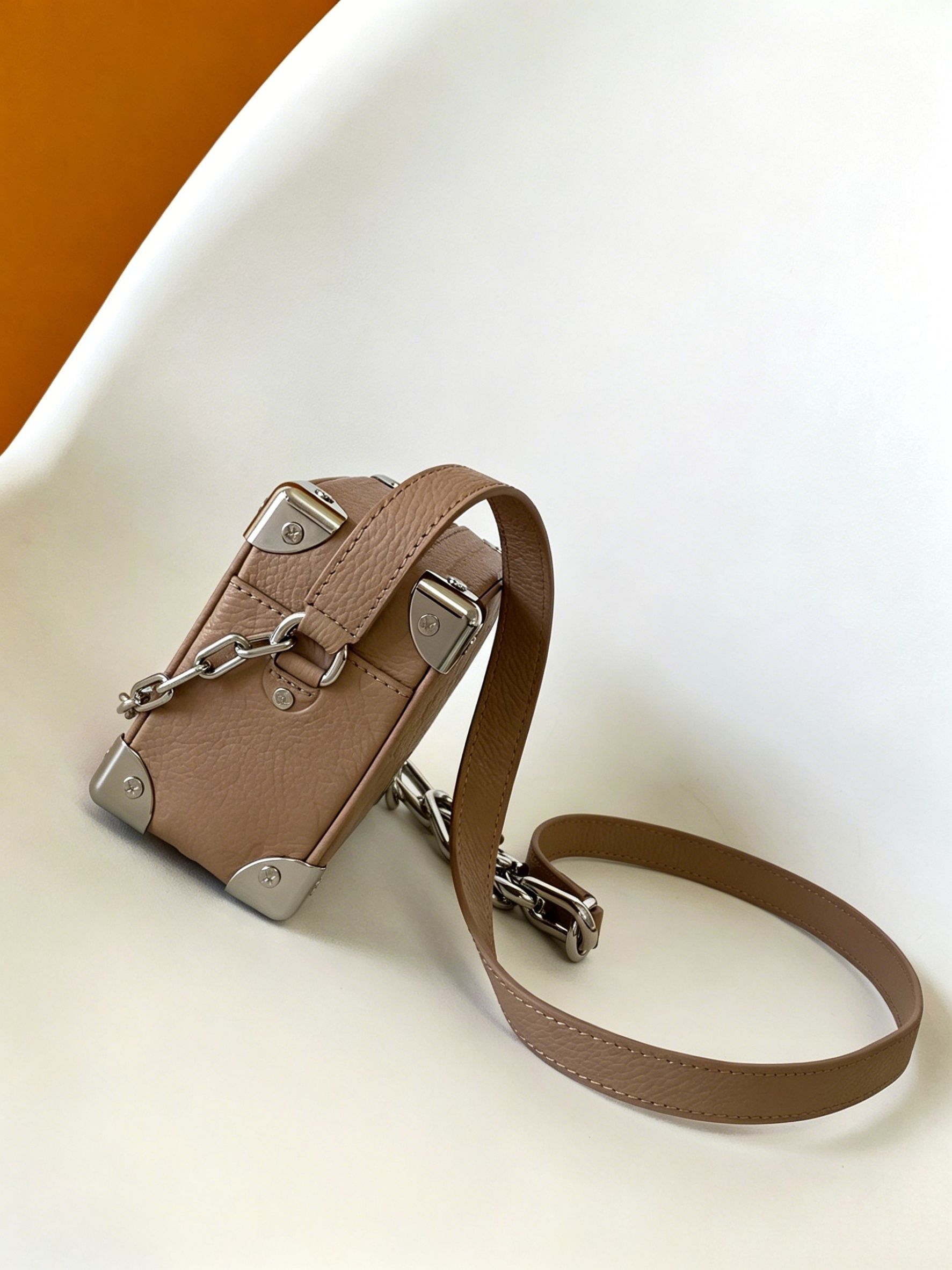 Leatherworking Items - Borsa a tracolla moderna e versatile